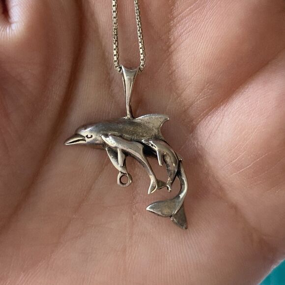 Vintage Sterling Silver 925 Dolphin Mom Baby Family Pendant Necklace 24in Chain - Picture 8 of 14